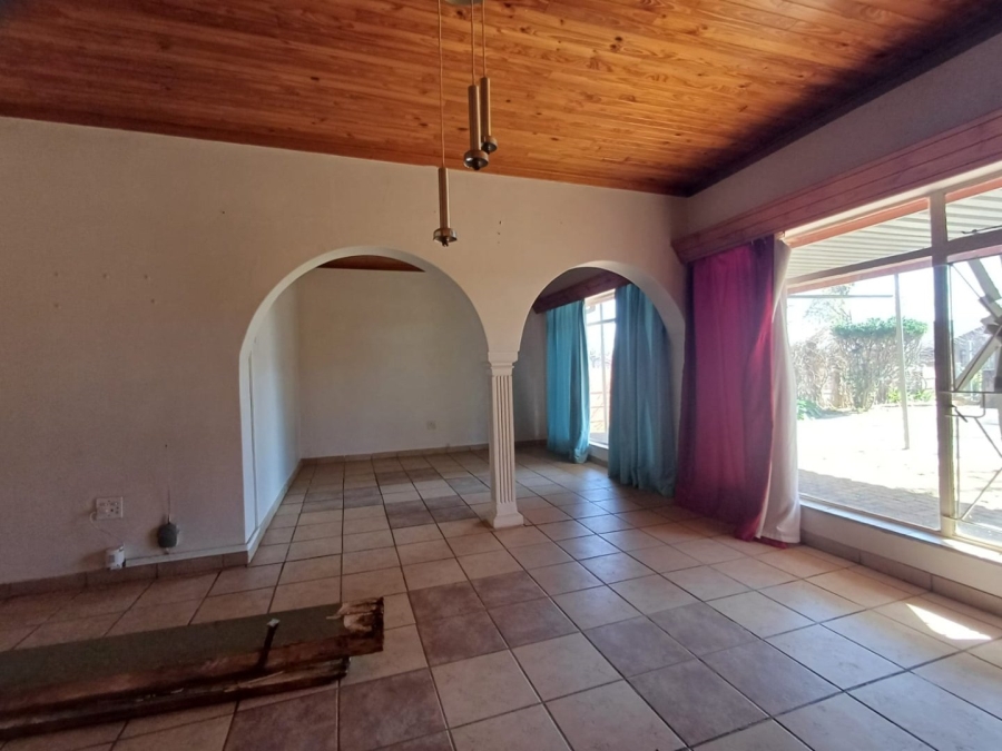 3 Bedroom Property for Sale in Meiringspark North West